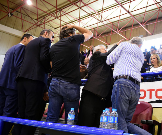 Aziz Yıldırım'dan tokat yiyen başkan konuştu